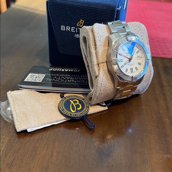 Breitling Other - Breitling Avenger Chronograph Watch